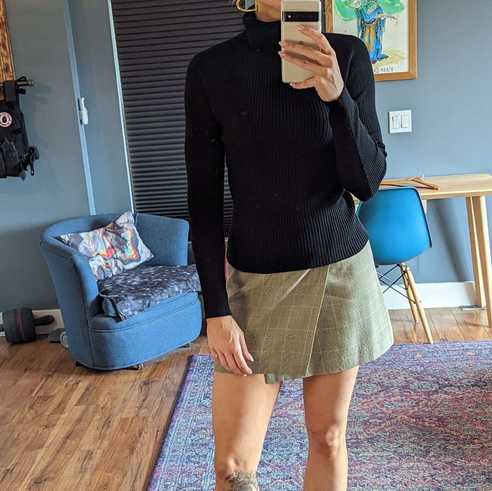 Banana Republic Black Turtle Neck